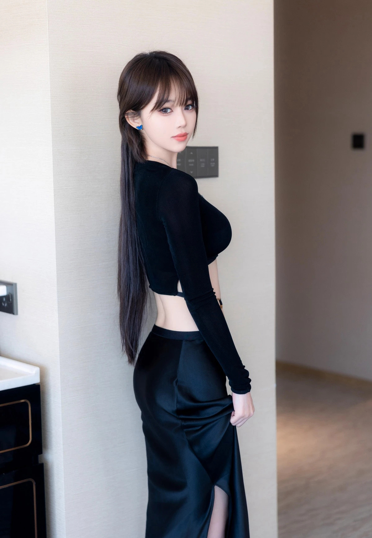JUQ-256 合鍵をもらった人妻が、男子学生が卒業するまで中出しされた一人暮らし部屋。 水戶香奈