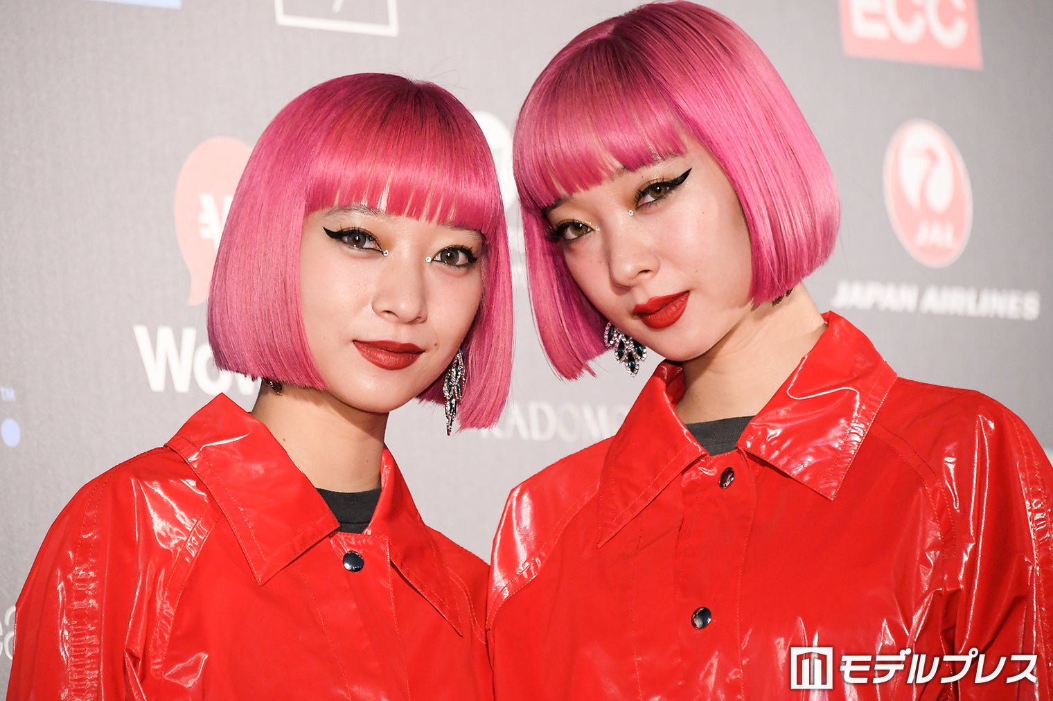 「…我终于找到了。」我遇到了那个我不想见到的人。 8年前，我被这个男人强暴了。 大鸟美优 鳳みゆ アタッカーズ