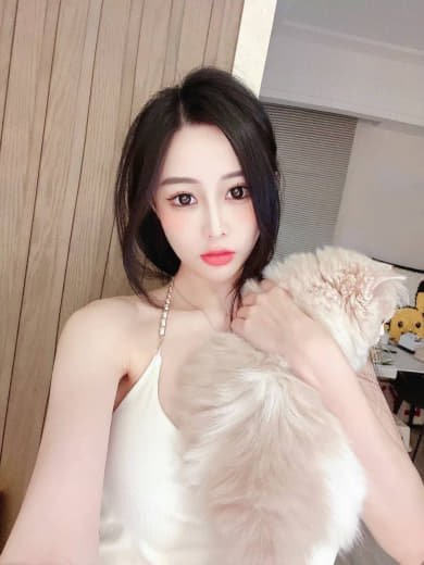 揉敏感萝莉感觉要疯了…喷水美容院4个J型人来访 ゲッツ！！ボンボン-妄想族